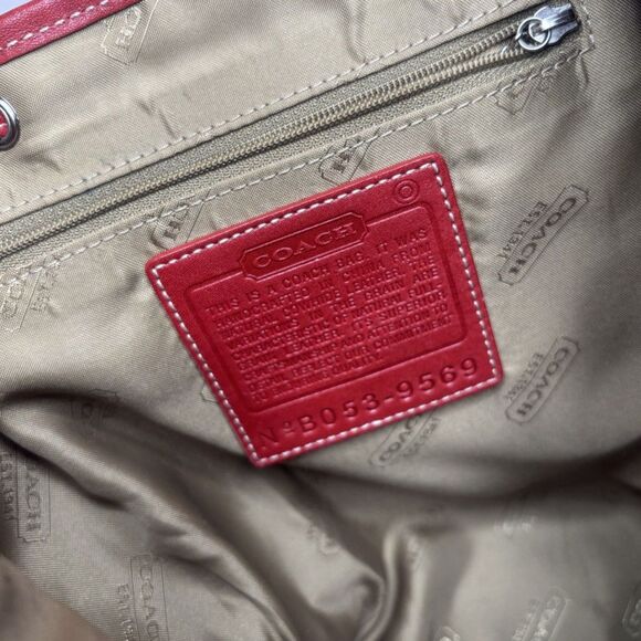 Vintage Coach Legacy Red Leather Drawstring Backpack Purse Buckle Designer - Picture 10 of 13